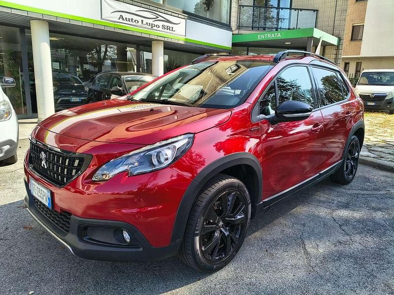 Usata Peugeot 2008 GT-line 120 CV (88 kW) 2016 Rosso SUV