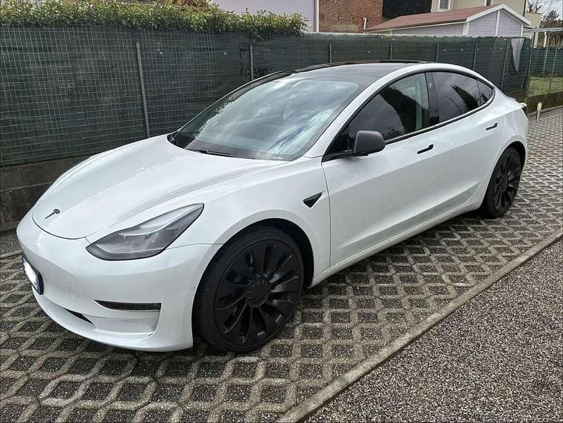 Usata Tesla Model 3 Performance 461 kW (627 CV) 2021 Bianco Berlina