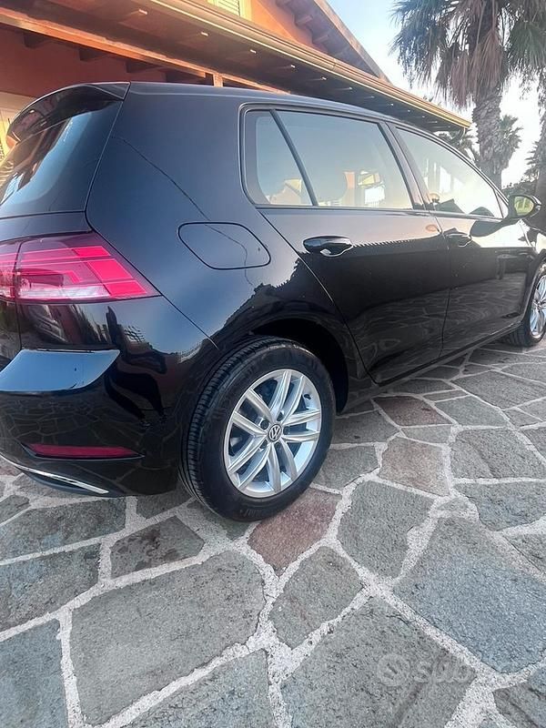 Usata VW Golf VII 115 CV (84 kW) 2018 Berlina
