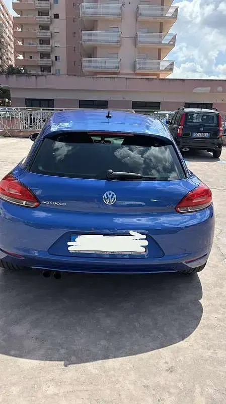 Usata VW Scirocco 160 CV (117 kW) 2011 Bluazzurro Coupé