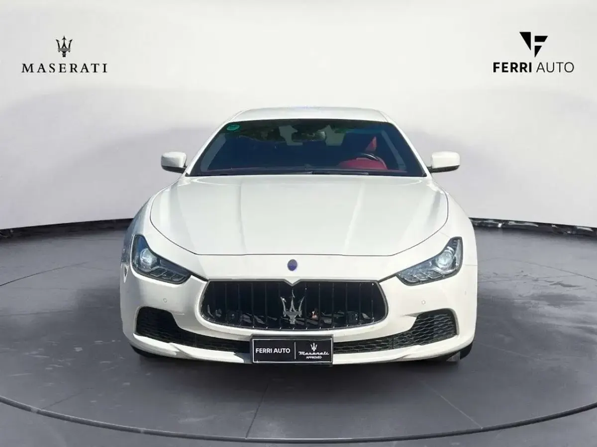 Usata Maserati Ghibli 250 CV (183 kW) 2014 Bianco Berlina