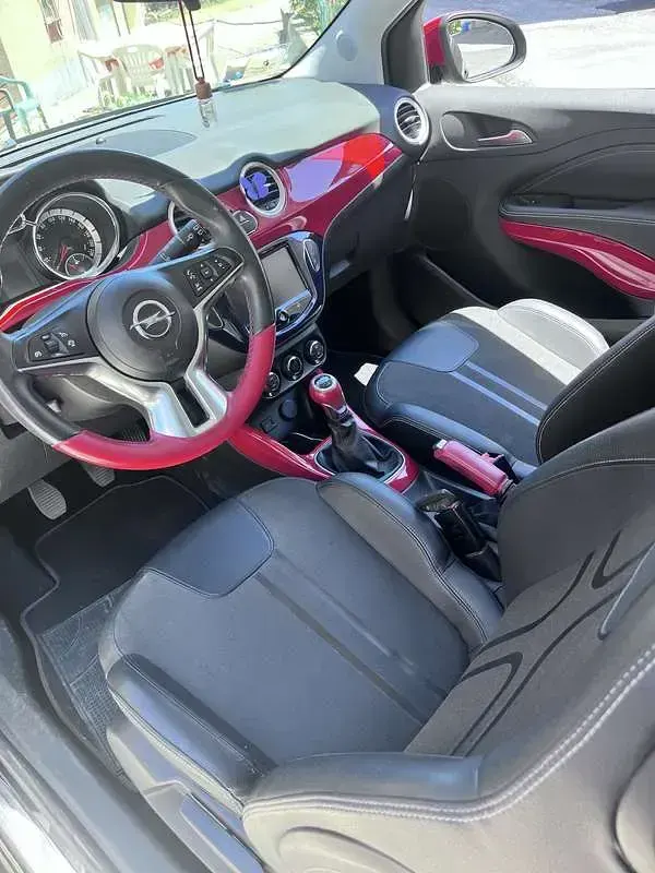 Usata Opel Adam Slam 69 CV (50 kW) 2013 Nero Utilitaria
