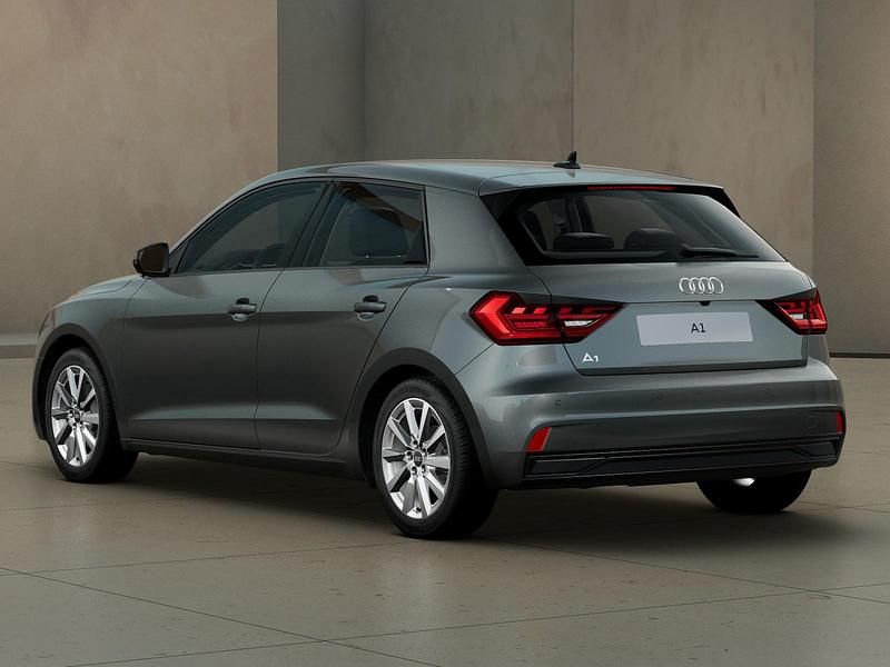 Nuova Audi A1 Sportback Business 116 CV (85 kW) 2026 Grigio chronos metallizzato Utilitaria