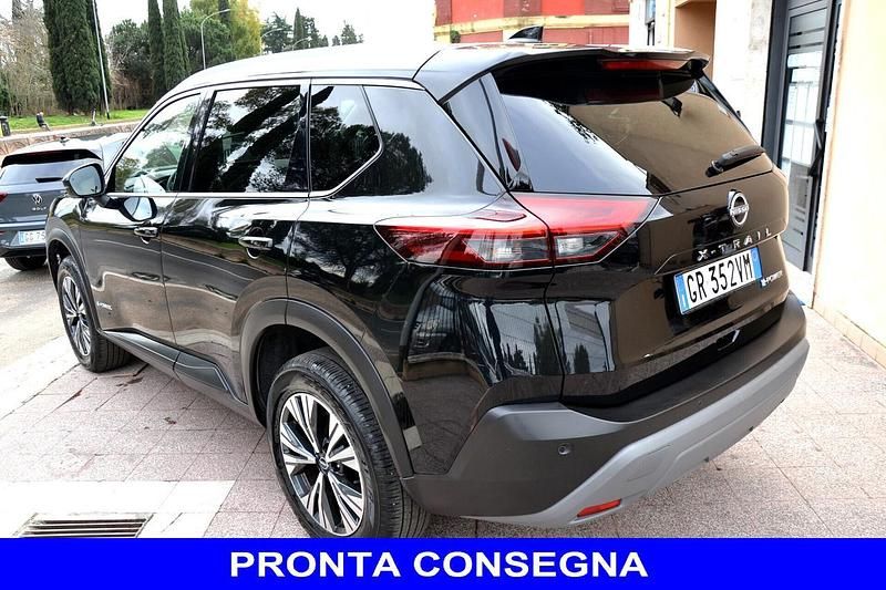 Begagnad Nissan X-Trail N-Connecta 158 HK (116 kW) 2023 Svart SUV