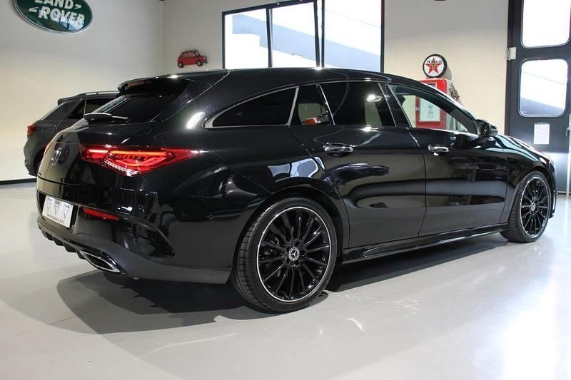 Usata Mercedes CLA220 Shooting Brake Premium 190 CV (139 kW) 2022 Nero Station wagon