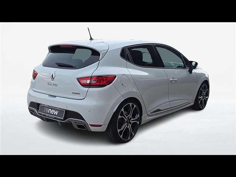 Second-hand Renault Clio IV Trophy 220 CP (161 kW) 2016 Alb Berlinǎ
