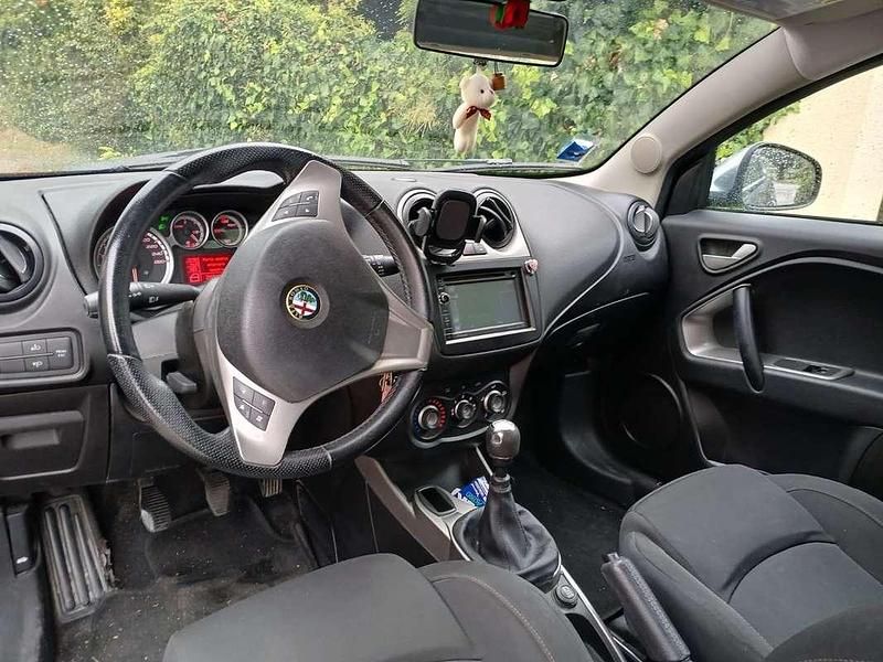 Usata Alfa Romeo MiTo 69 CV (50 kW) 2013 Nero Utilitaria