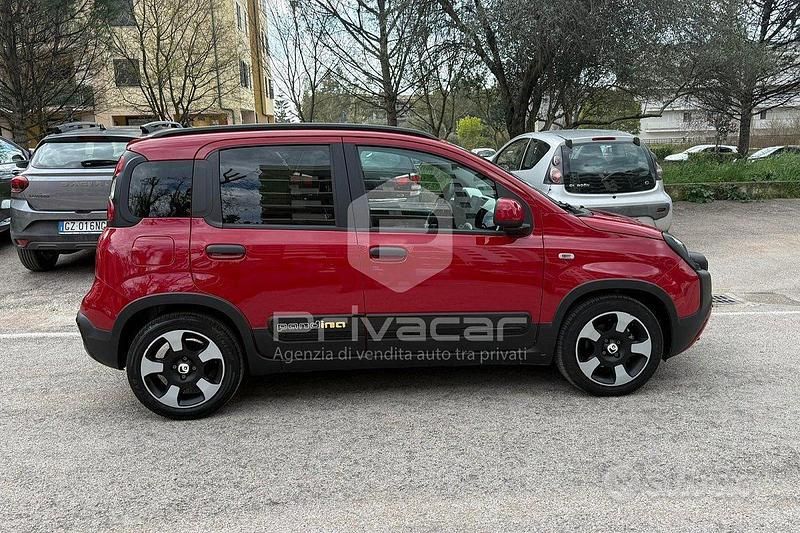 Usata Fiat Panda Cross Cross 69 CV (50 kW) 2025 Rosso Utilitaria