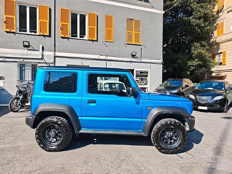 Usata Suzuki Jimny 102 CV (75 kW) 2023 Blu SUV