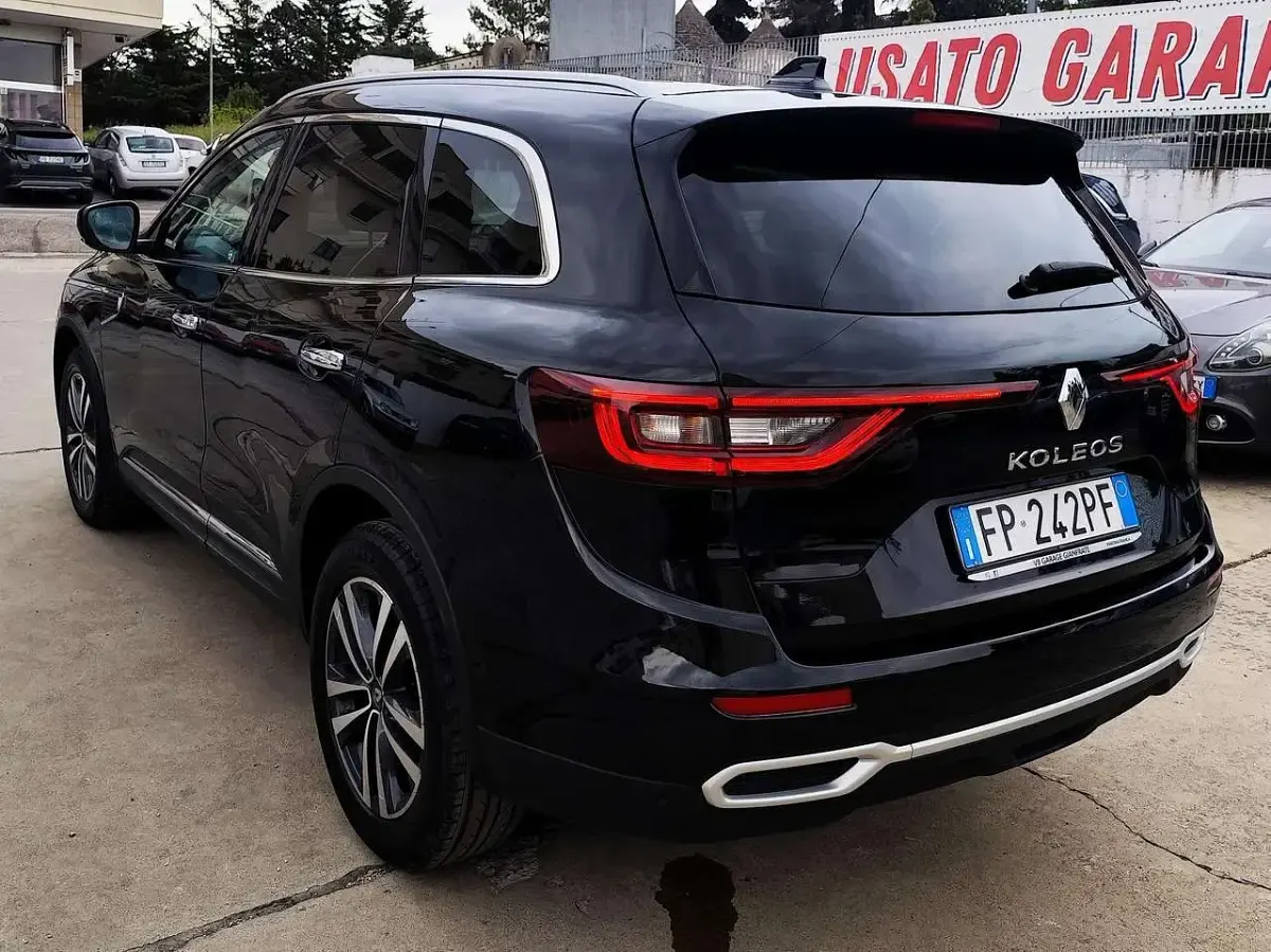 Usata Renault Koleos Intens 131 CV (96 kW) 2018 Nero SUV