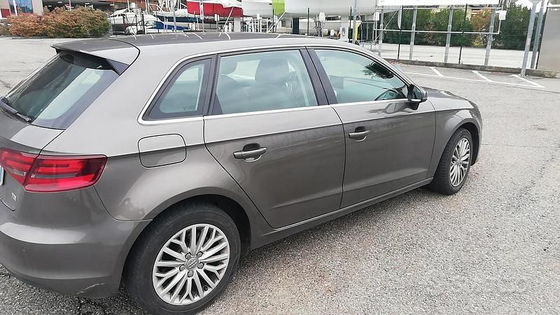 Usata Audi A3 Ambition 115 CV (84 kW) 2014 Marrone Station wagon