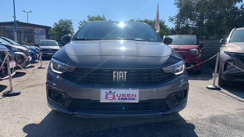 Usata Fiat Tipo 101 CV (74 kW) 2023 Grigio Berlina