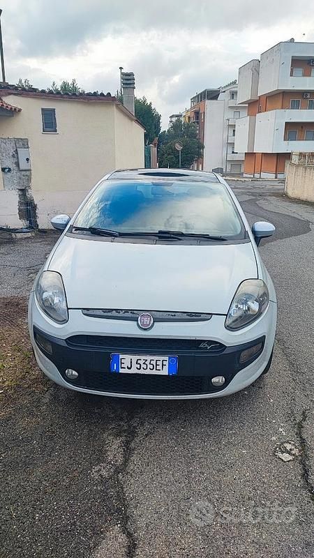 Usata Fiat Punto Evo 77 CV (56 kW) 2011 Utilitaria