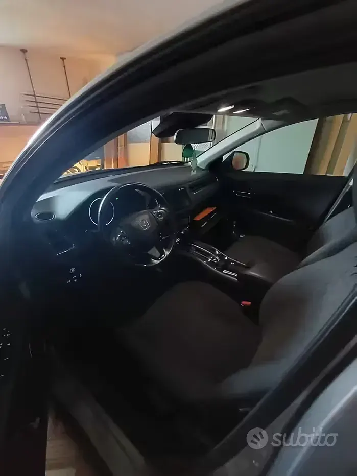 Usata Honda HR-V 130 CV (95 kW) 2016 Grigio SUV