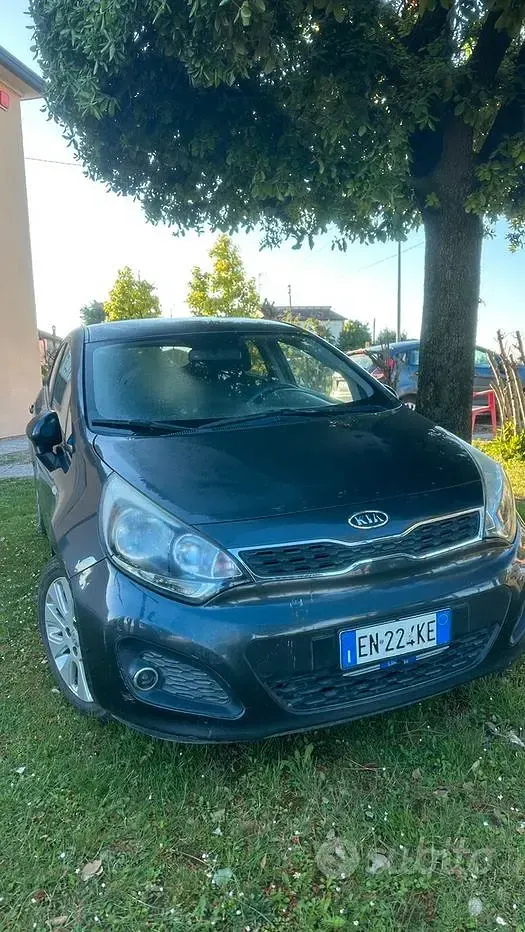 Usata Kia Rio EX 90 CV (66 kW) 2012 Berlina