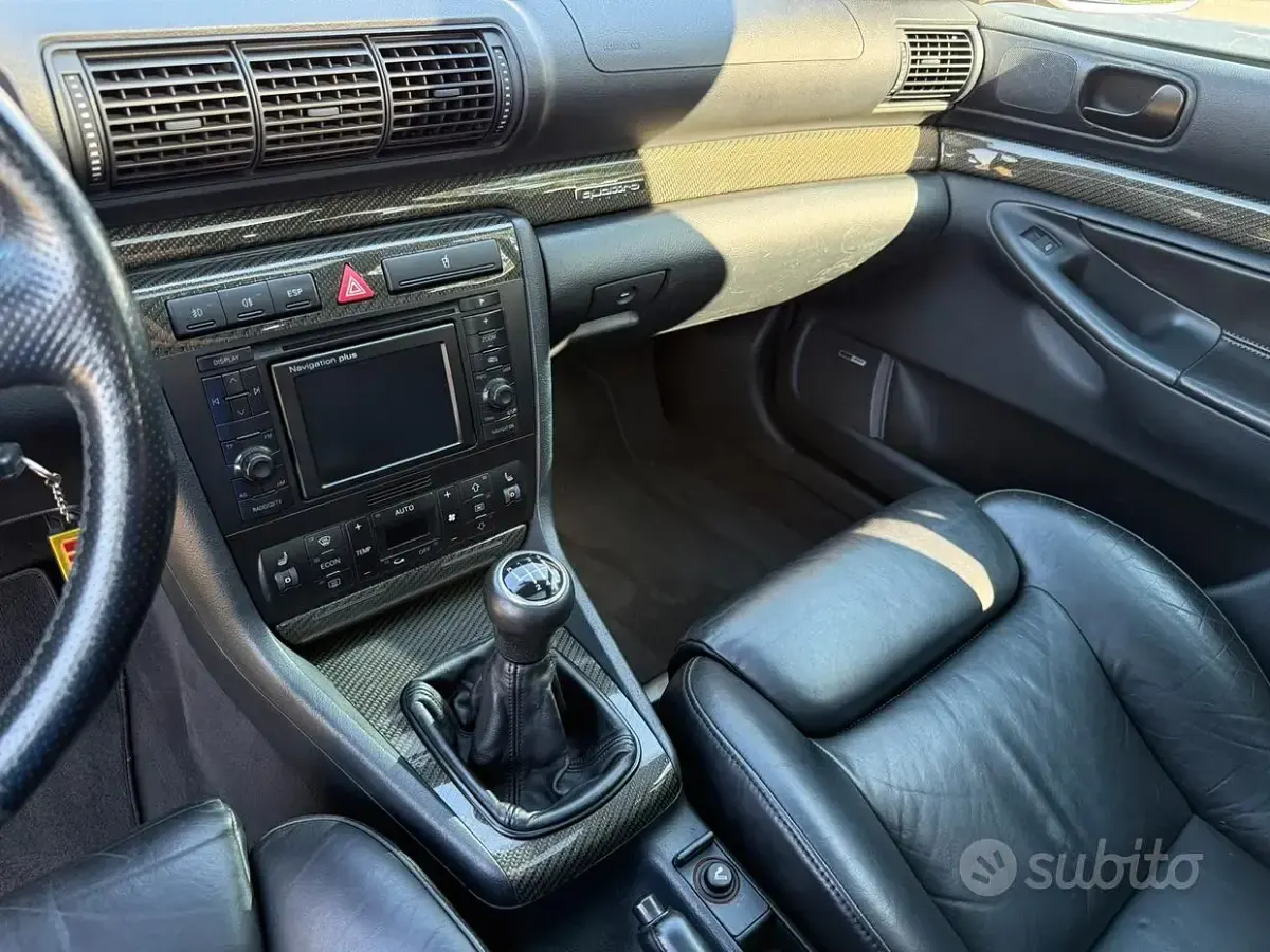Usata Audi RS4 Sport 381 CV (280 kW) 2002 Grigio Station wagon
