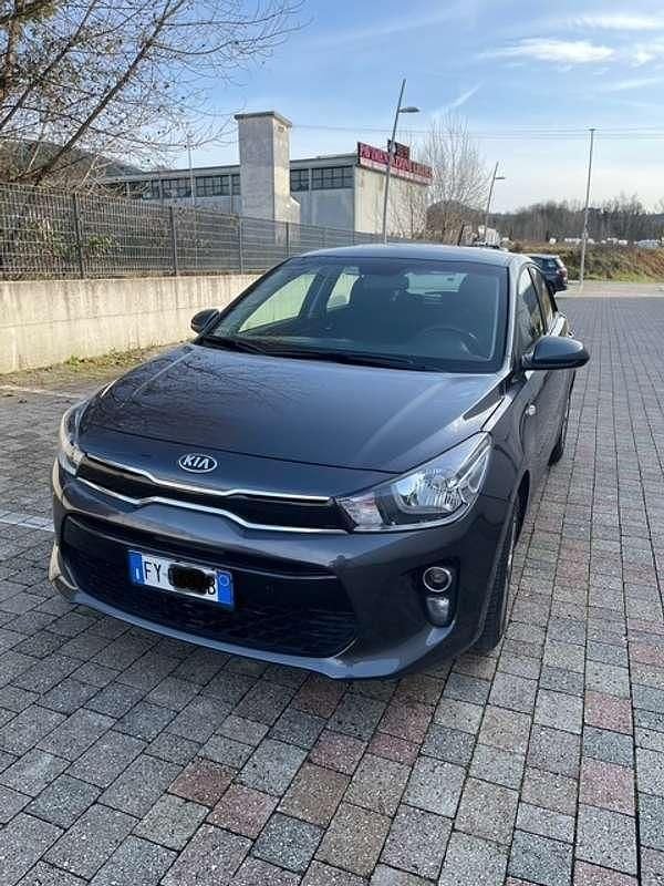 Usata Kia Rio 84 CV (61 kW) 2021 Berlina