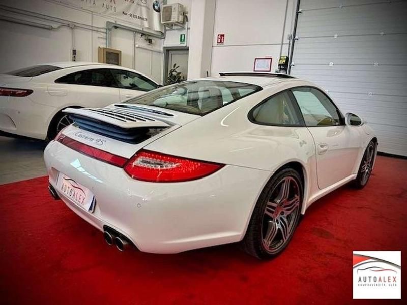Usata Porsche 911 Carrera 4S 385 CV (283 kW) 2010 Bianco Coupé