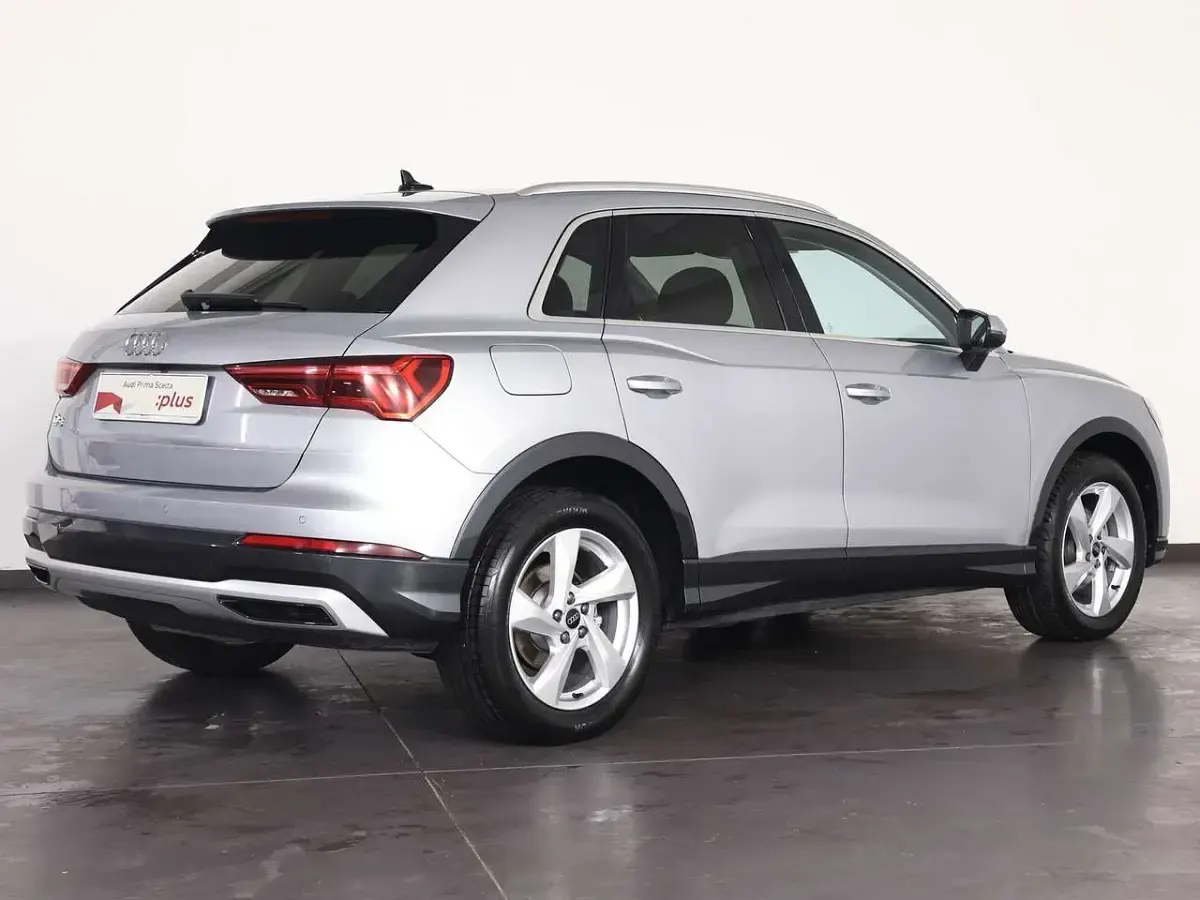 Usata Audi Q3 Advanced 150 CV (110 kW) 2025 Argento fioretto SUV