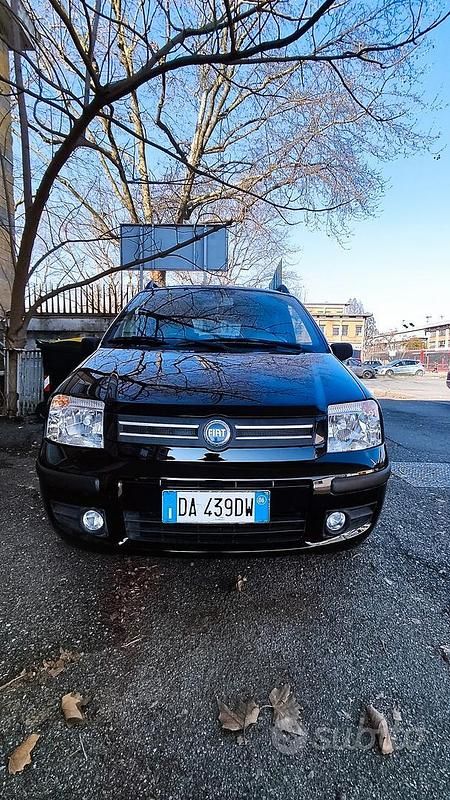 Usata Fiat Panda Emotion 60 CV (44 kW) 2006 Nero Utilitaria