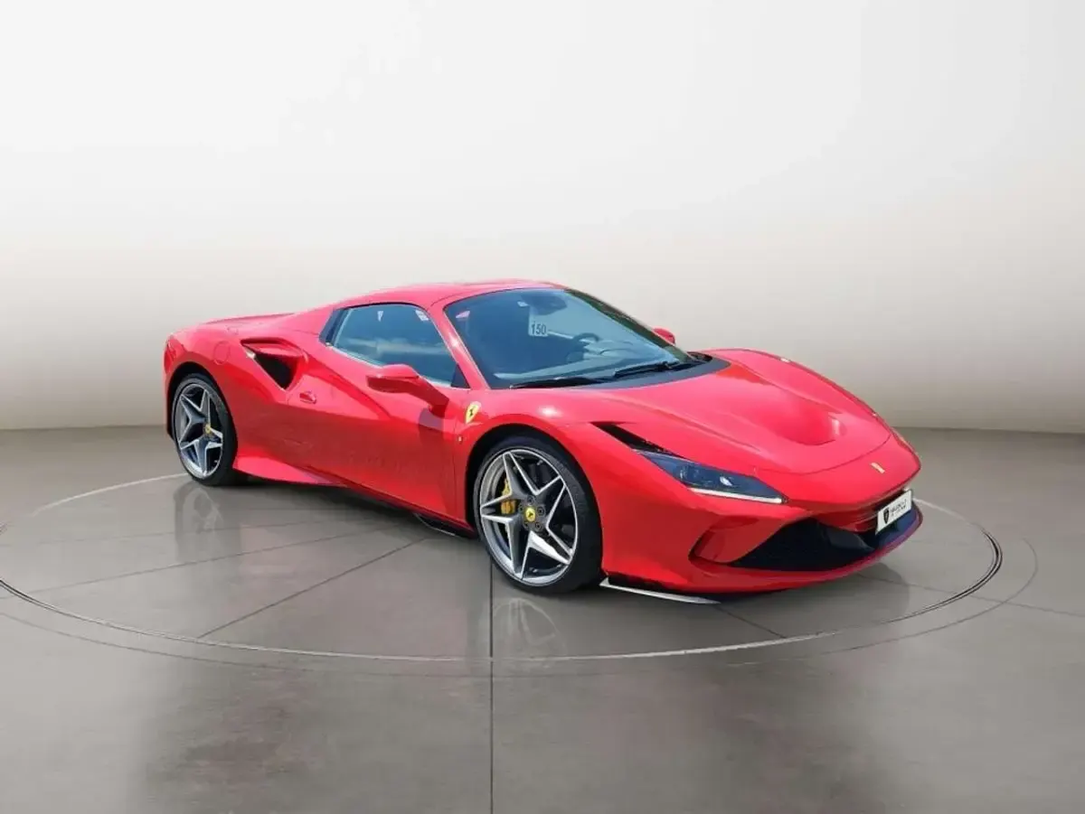 Usata Ferrari F8 721 CV (530 kW) 2022 Cabrio