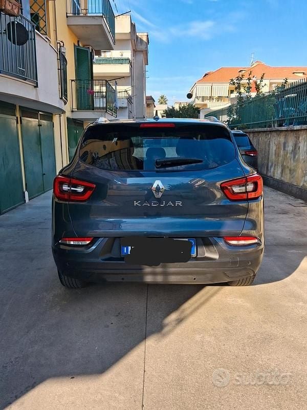 Usata Renault Kadjar 116 CV (85 kW) 2020 Grigio SUV