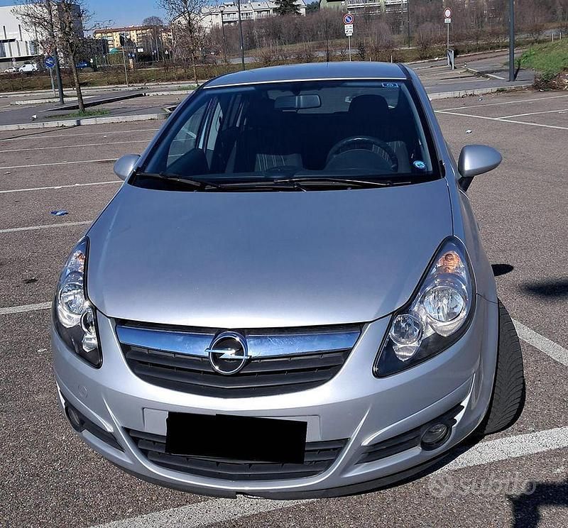 Usata Opel Corsa Edition 2013 Grigio Utilitaria