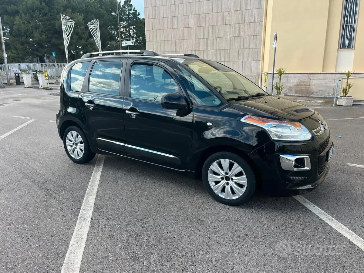Usata Citroën C3 Picasso Exclusive 99 CV (72 kW) 2016 Nero Monovolume
