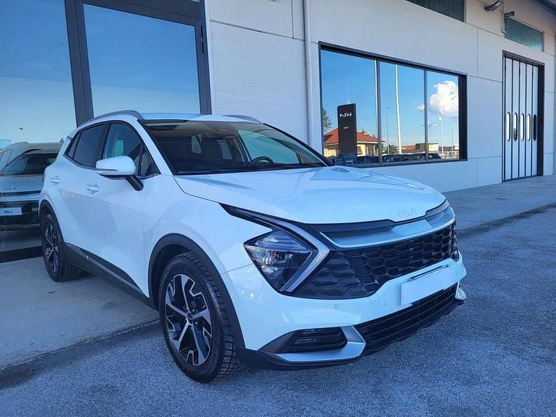 Second-hand Kia Sportage Style 136 CP (100 kW) 2022 Alb SUV
