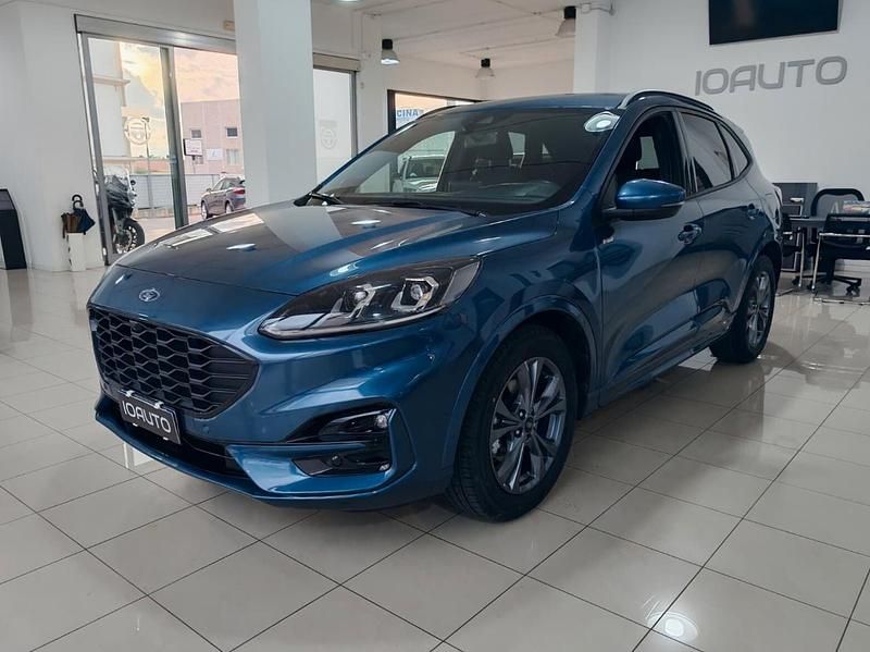 Usata Ford Kuga ST-Line 120 CV (88 kW) 2023 Blu SUV