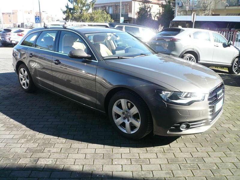 Usata Audi A6 204 CV (150 kW) 2013 Grigio Station wagon