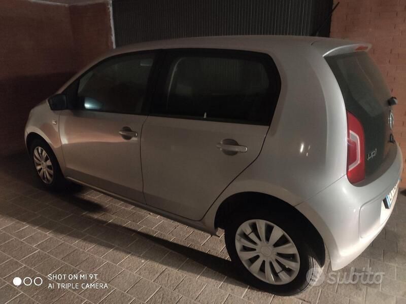 Usata VW up! 60 CV (44 kW) 2014 Grigio Utilitaria