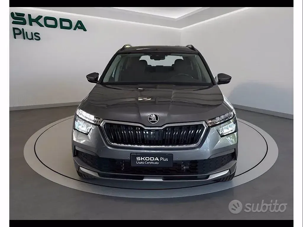 Usata Skoda Kamiq Selection 116 CV (85 kW) 2023 Grigio graphite metalizzato SUV