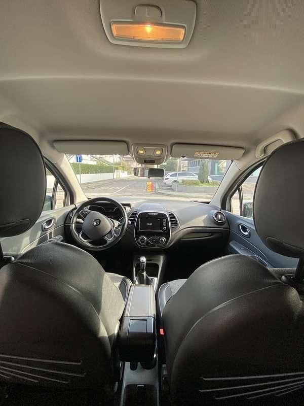 Usata Renault Captur 90 CV (66 kW) 2018 Grigio SUV