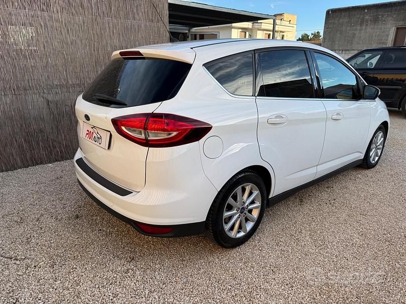 Usata Ford C-MAX Titanium 120 CV (88 kW) 2017 Bianco Monovolume