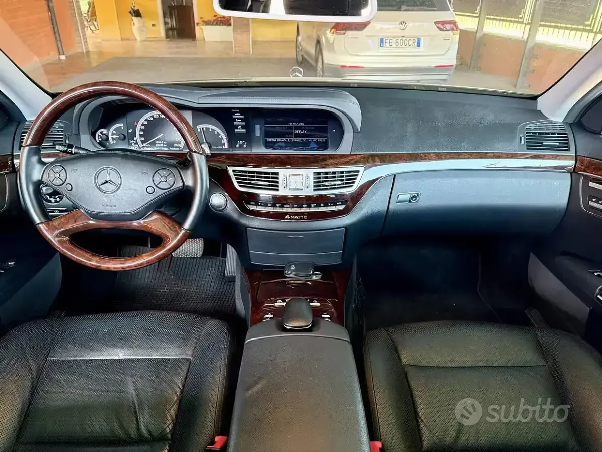 Usata Mercedes S350 258 CV (189 kW) 2011 Nero Berlina