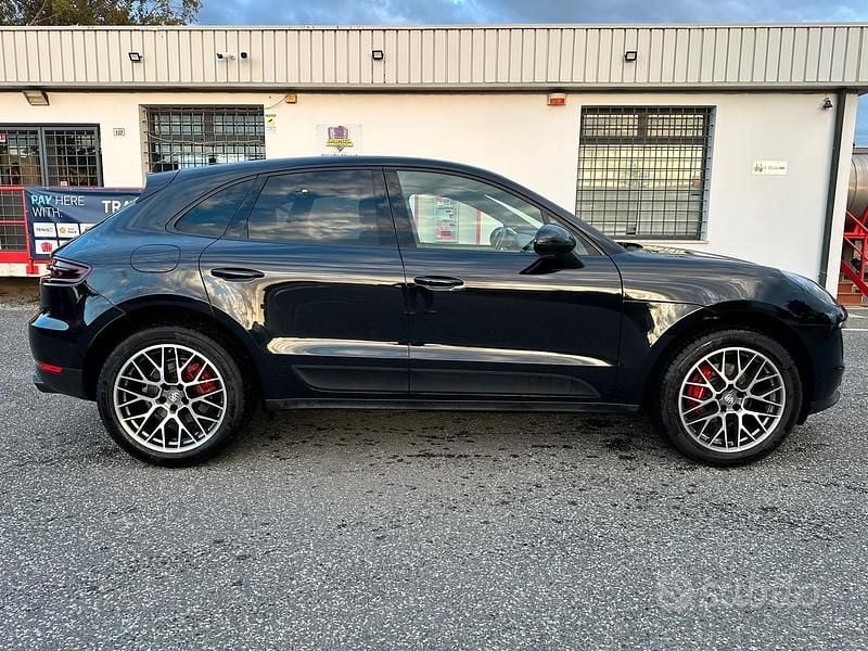 Nero Usata 2018 Porsche Macan SUV | 38.000 € (Super prezzo) - Immagine 1/4