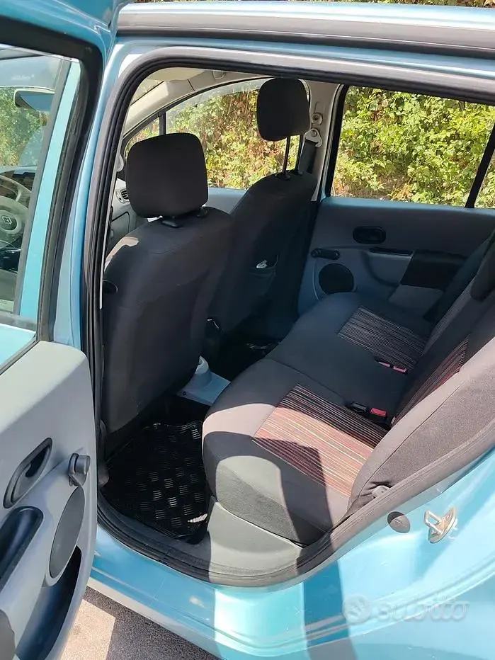 Usata Renault Modus 75 CV (55 kW) 2009 Bluazzurro Monovolume