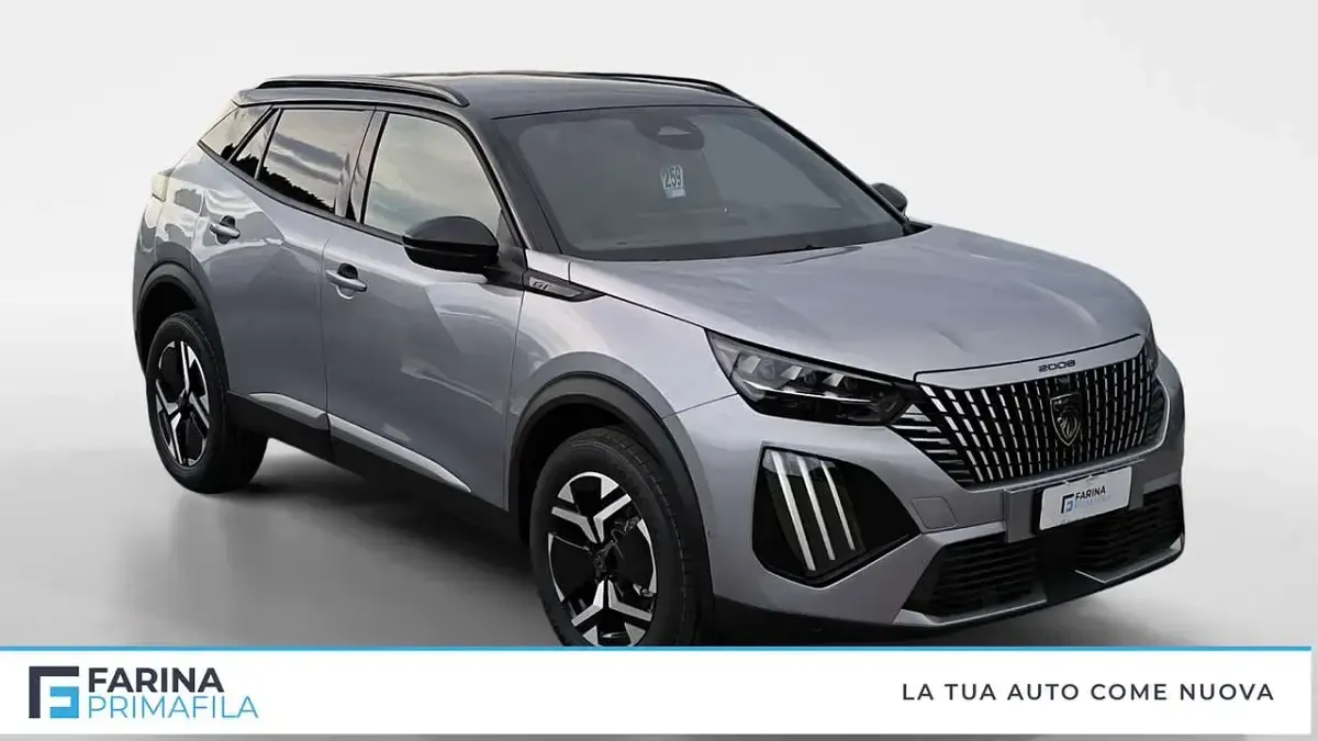 Nuova Peugeot 2008 GT 136 CV (100 kW) 2026 Grigio artense SUV