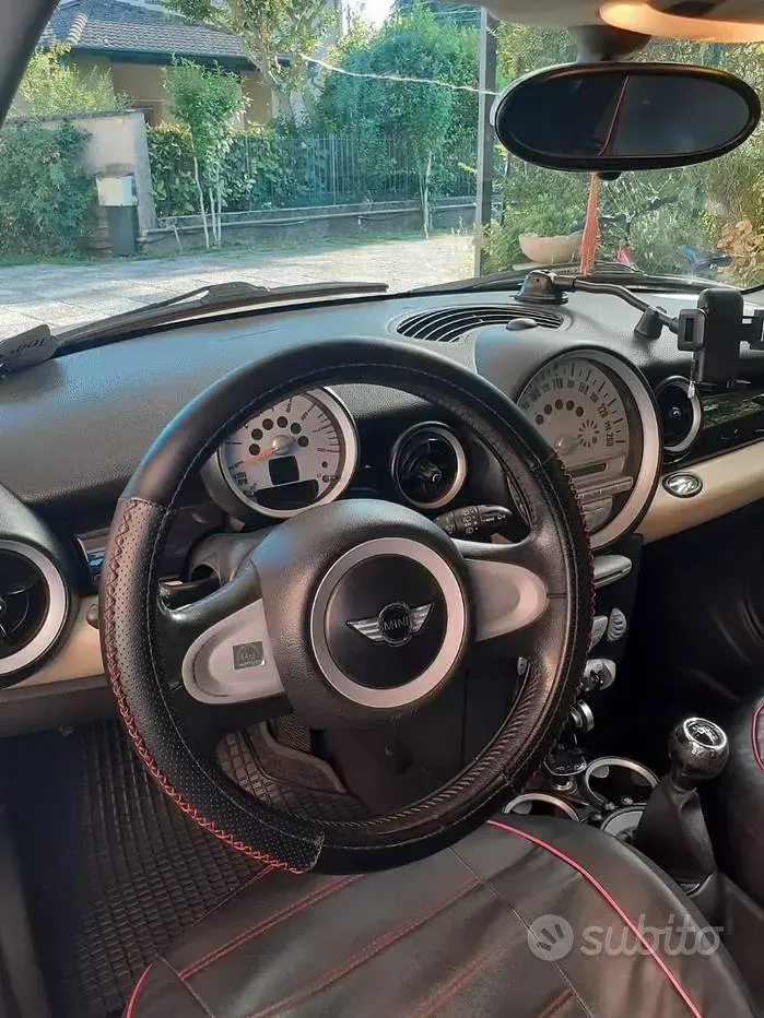 Usata Mini ONE 75 CV (55 kW) 2009 Bianco Utilitaria