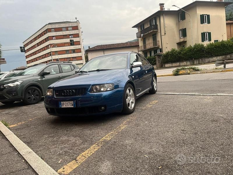 Usata Audi S3 2000 Blu Utilitaria