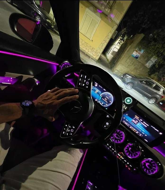 Usata Mercedes A180 Premium 116 CV (85 kW) 2019 Nero Berlina