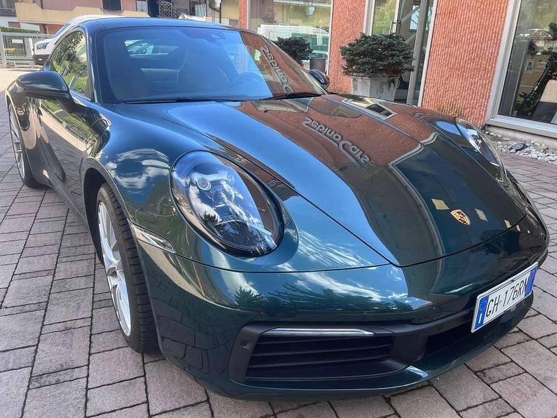 Usata Porsche 911 Carrera 4 385 CV (283 kW) 2022 Verde Coupé