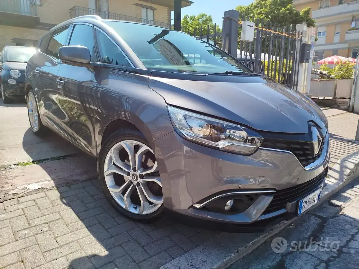 Usata Renault Grand Scénic IV 110 CV (80 kW) 2017 Other Monovolume