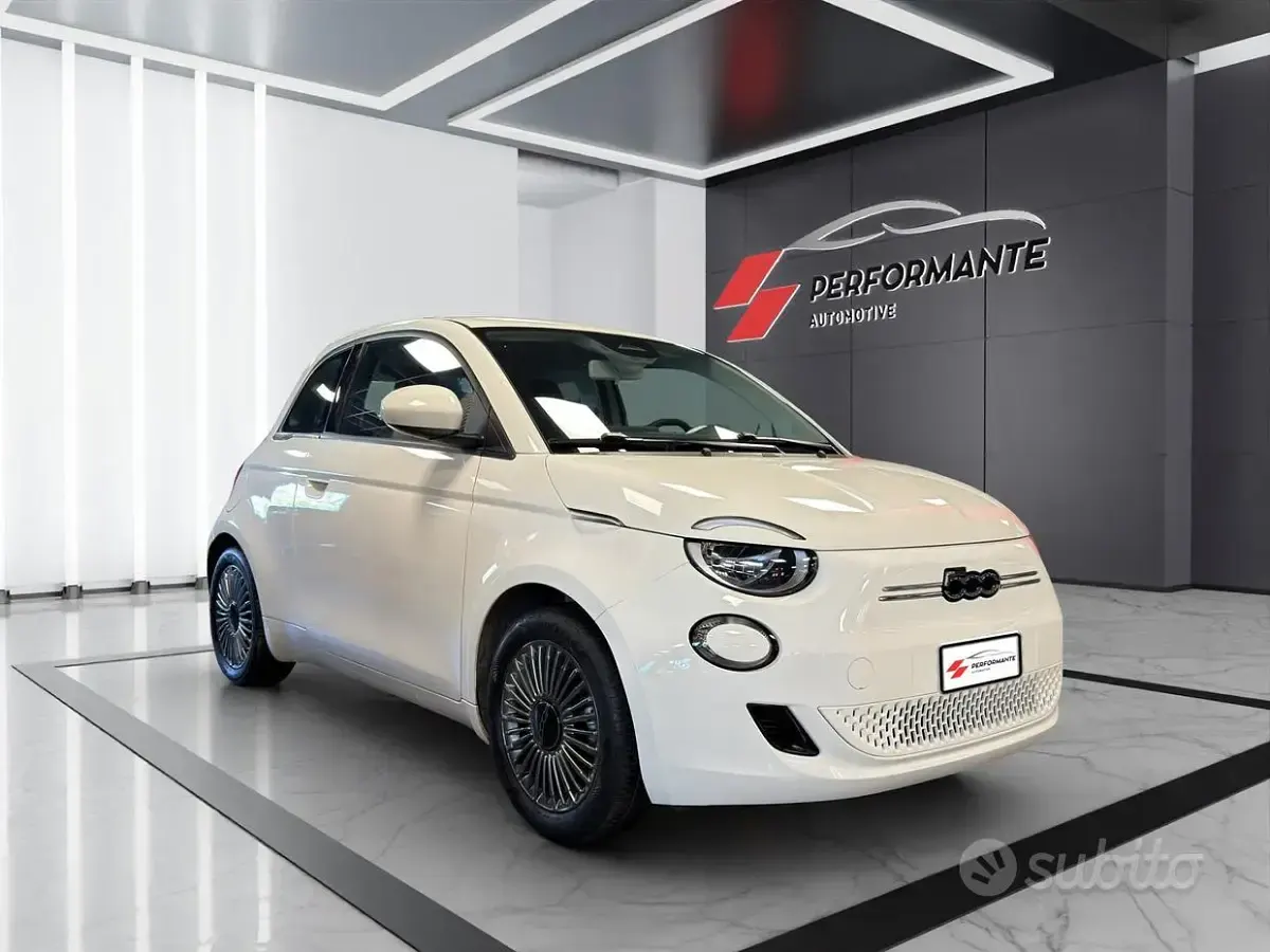 Occasion Fiat 500e Icon 42 kW (58 ch) 2022 Blanc Citadine