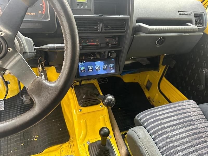 Usata Suzuki Samurai 69 CV (50 kW) 1995 Giallo SUV