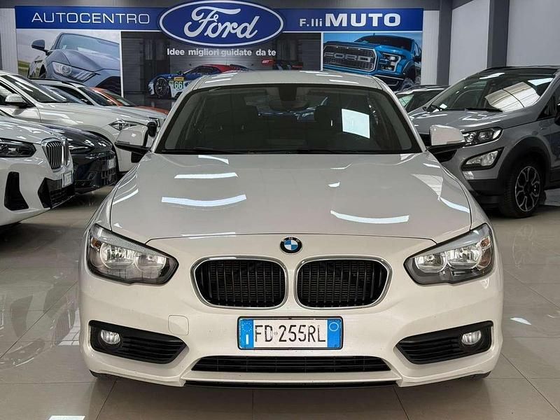 Usata BMW 118 150 CV (110 kW) 2016 Mineral white Utilitaria
