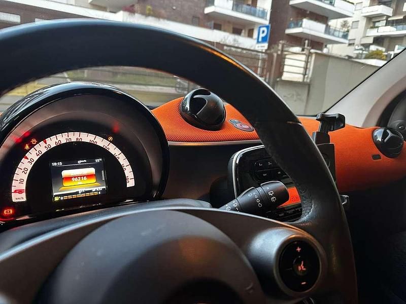 Usata Smart ForTwo Coupé Passion 75 CV (55 kW) 2015 Grigio Coupé