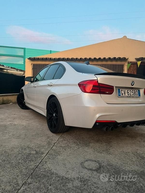 Usata BMW 330 250 CV (183 kW) 2019 Bianco Berlina