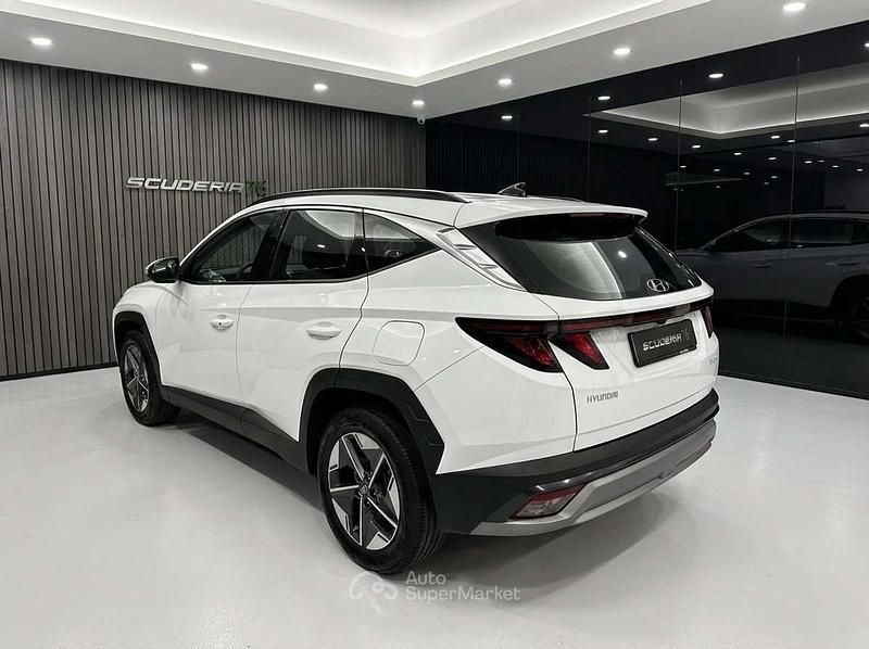 Nuova Hyundai Tucson 136 CV (100 kW) 2025 Serenity white SUV